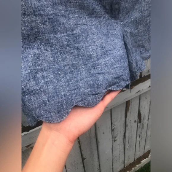 LOFT Women’s Linen Shorts With Scalloped Details Size 8 - Picture 2 of 4